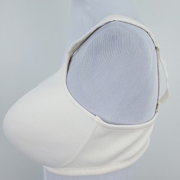 Vanity Fair Body Care Wireless Bra 72335 Size 40D Cream Wirefree Back Closure - Picture 4 of 5